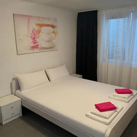 Apartment Delfin *